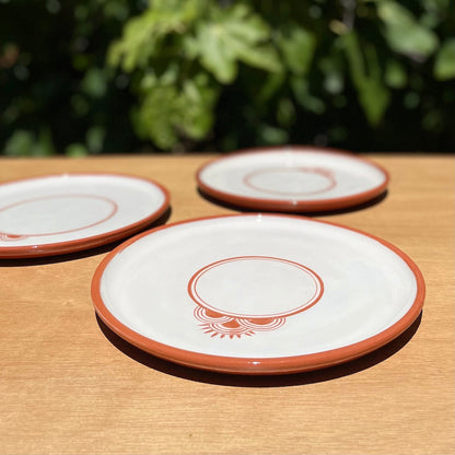 Assiettes plates